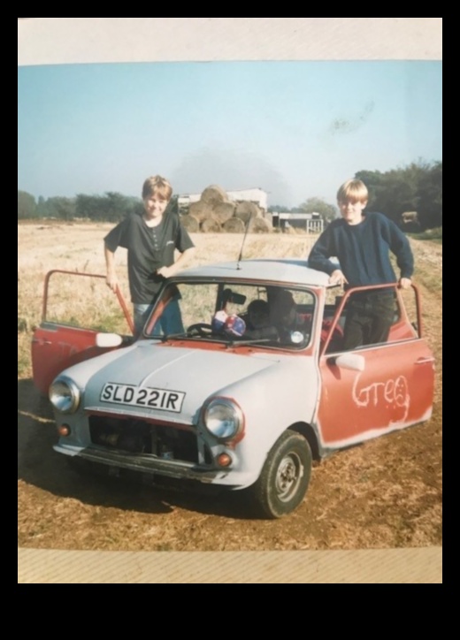 Narațiuni nostalgice: vehicule de epocă și povești de restaurare personală